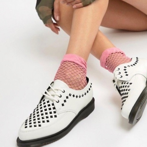 Dr. Martens Shoes - NWT Dr Martens Willis Stud Creeper Womens size 6